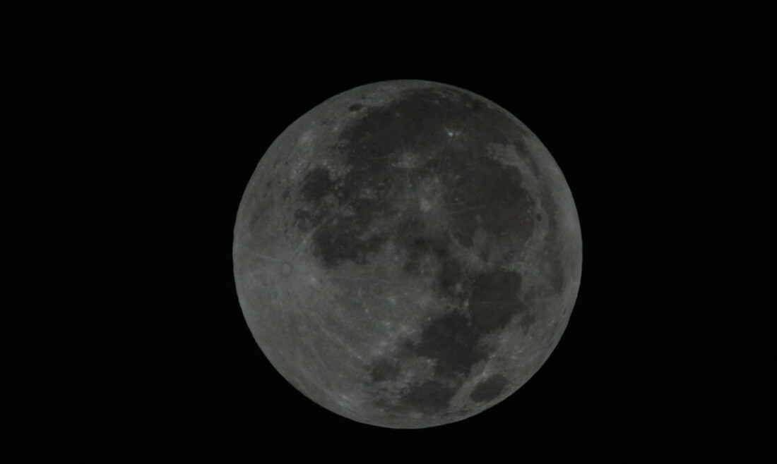 Nasa confirma como vento solar pode produzir água na Lua