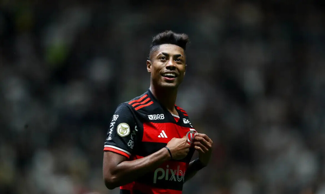 Bruno Henrique é relacionado para jogo do Flamengo pelo Brasileiro