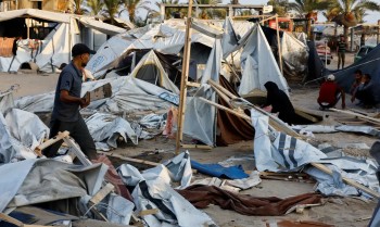 Israel ataca tendas de deslocados e deixa 25 mortos em Gaza