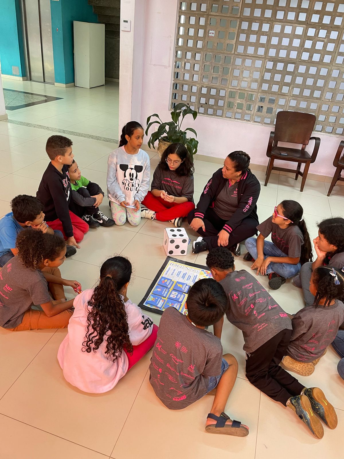 Ação educacional avalia escrita e habilidades socioemocionais em Poá