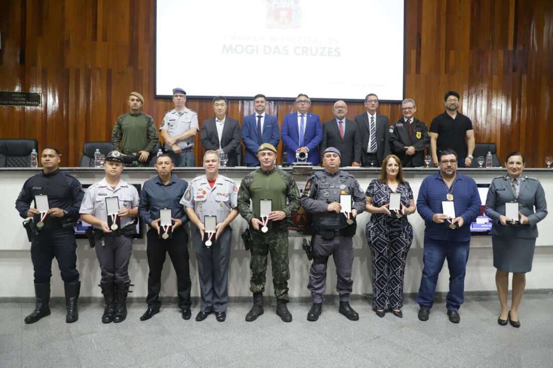 Câmara entrega “Medalha Tiradentes 2025” a destaques das Forças de Segurança