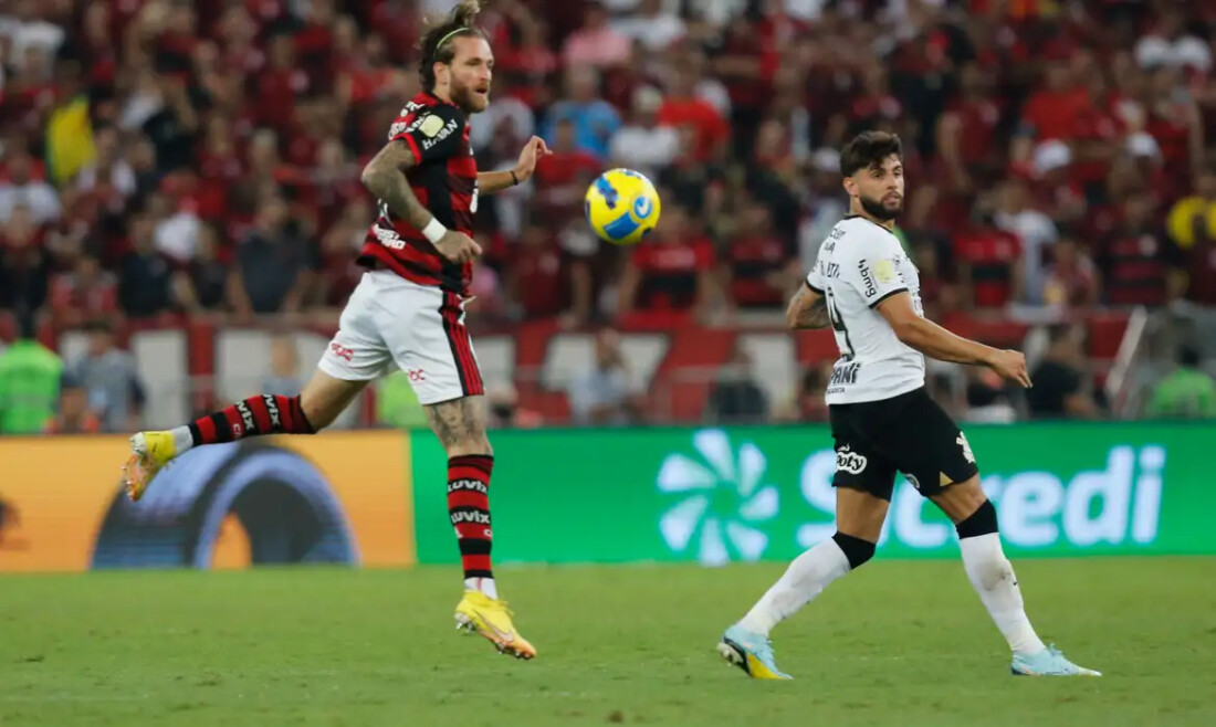 Mirando a liderança do Brasileiro, Flamengo enfrenta Corinthians