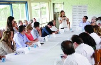 Secretária de Estado cogita novo aterro, mas Condemat descarta