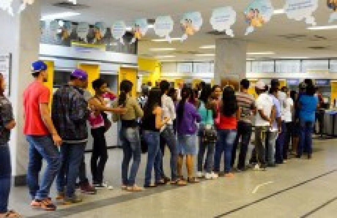 Agências bancárias terão que construir banheiros