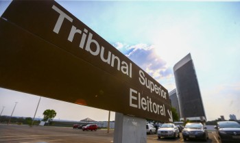 Nunes Marques suspende decisão do TRE que afastou prefeito de Barueri