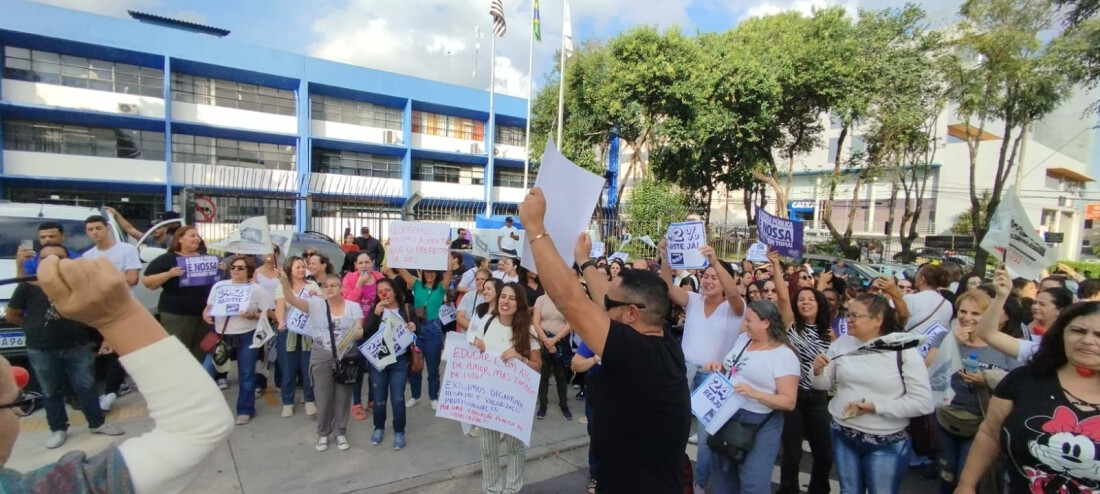 Professores municipais de Itaquá farão nova paralisação dia 7 de maio