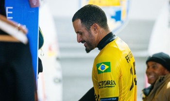 WSL: Italo Ferreira estreia com vitória na etapa de Gold Coast