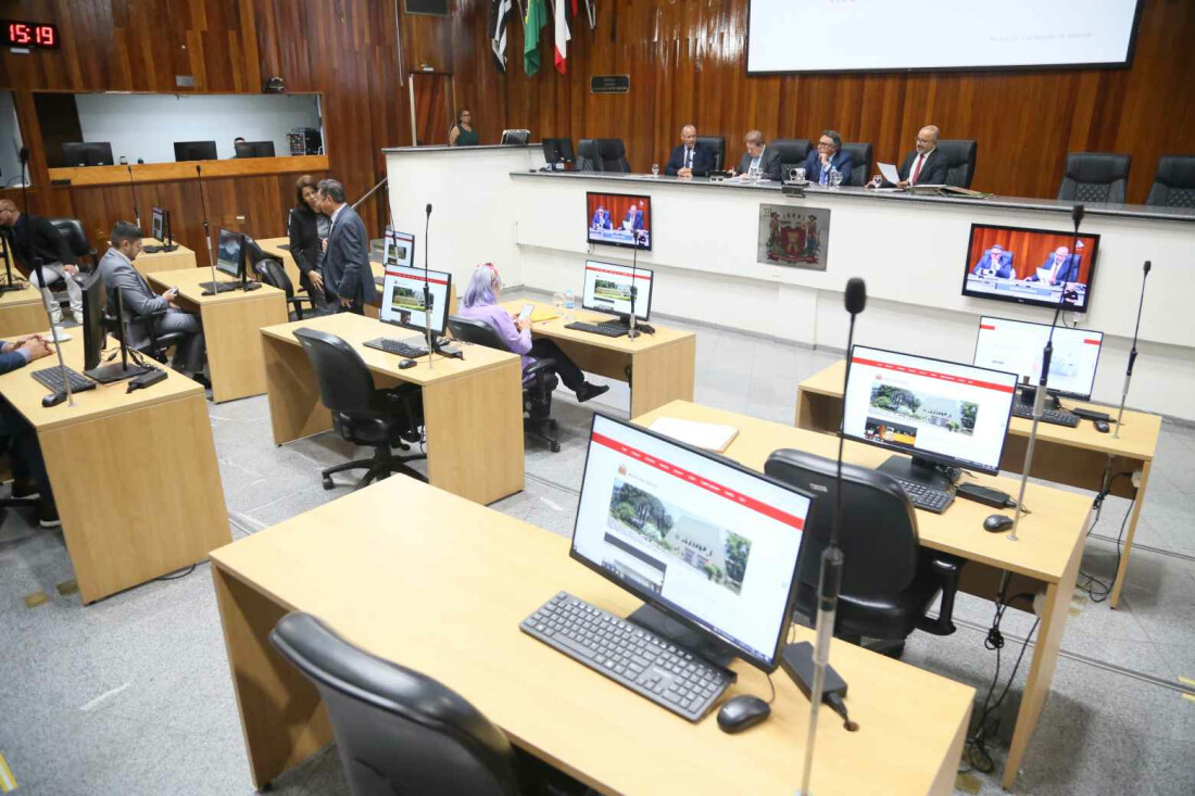 Câmara de Mogi aprova adequações em leis para garantir obras de saneamento