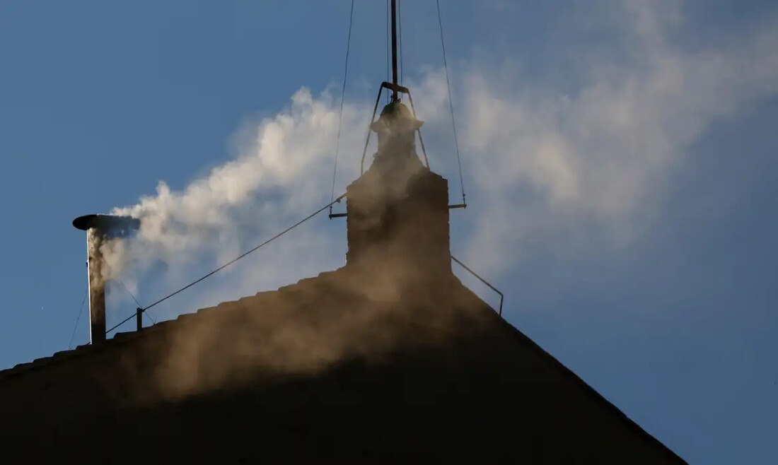 Norte-americano Robert Francis Prevost é eleito o 267º papa