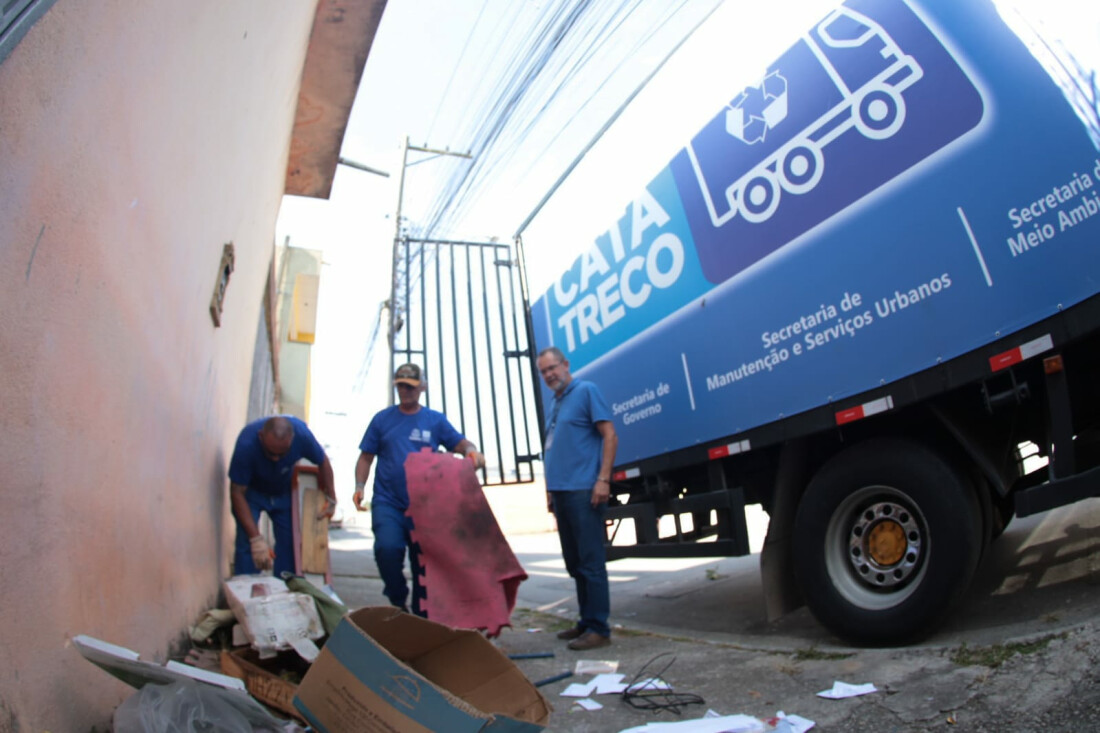 'Cata-Treco' terá caminhão circulando pela cidade para ampliar atendimento