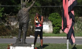 MP pede a condenação de sete acusados pelo incêndio no Ninho do Urubu