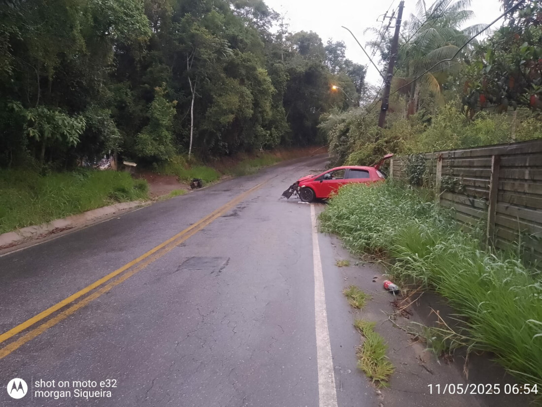 Acidente reacende cobranças por melhorias na Estrada do Nagao, em Mogi