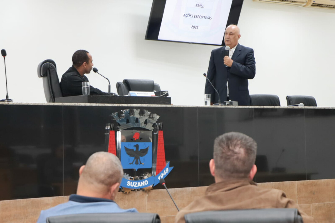 Esporte destaca obras em campo do Nova América e na piscina do Max Feffer