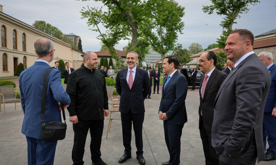 Moscou e Kiev vão trocar mil prisioneiros de guerra