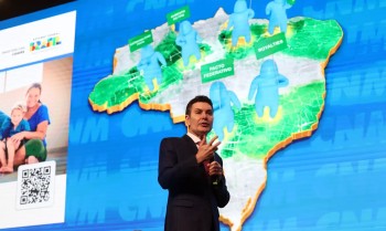 Ministério amplia para 130 mil as novas unidades do Minha Casa