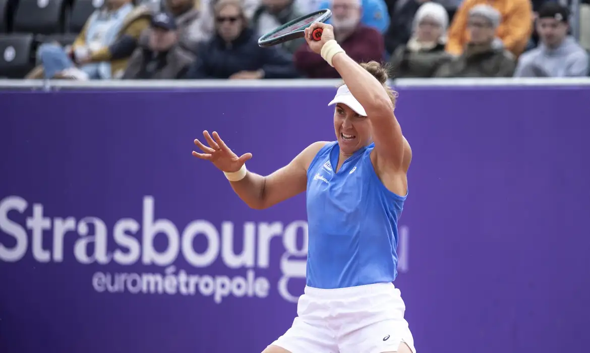 Bia Haddad despacha número 9 do mundo e vai à semifinal em Estrasburgo