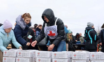 Ucrânia diz que 15 pessoas ficam feridas em ataque russo a Kiev