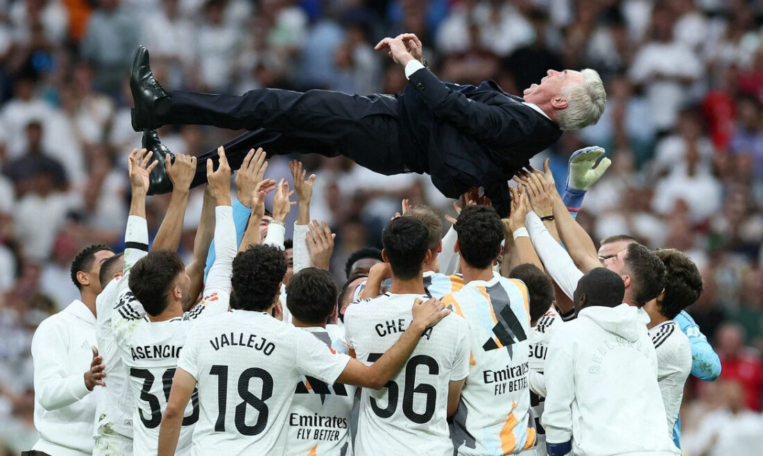 Real Madrid vence Real Sociedad e se despede de técnico Ancelotti