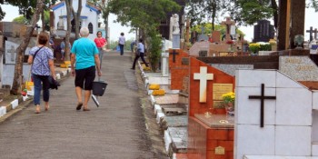 Cemitérios da região devem receber mais 150 mil visitantes