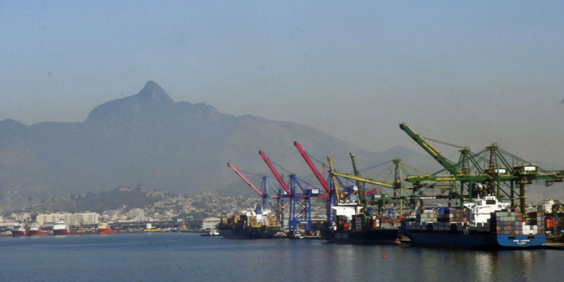 Balança comercial tem maior superávit mensal da série histórica