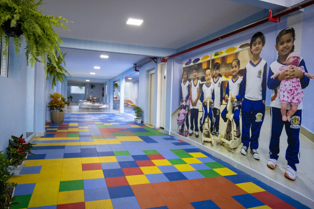 Itaquá reinaugura mais duas escolas e alcança quase 2 mil novas vagas