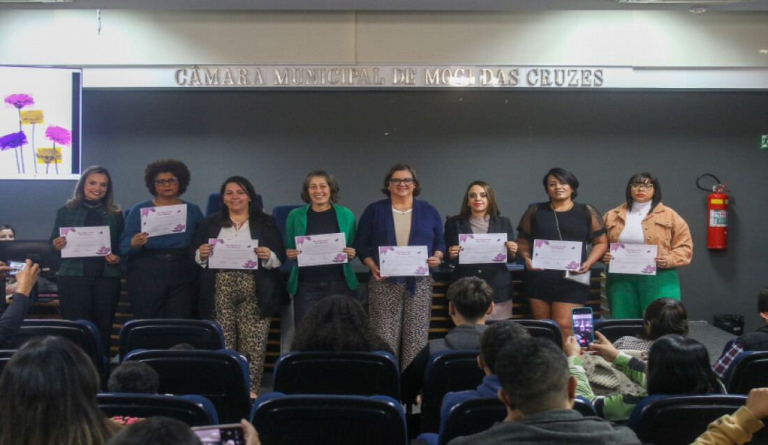 Reconhecimento Mãe Potência revela histórias em clima de emoção em Mogi 