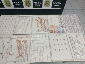 GCM impede furto a joalheria em Suzano e prende suspeito com R$ 15 mil em produtos