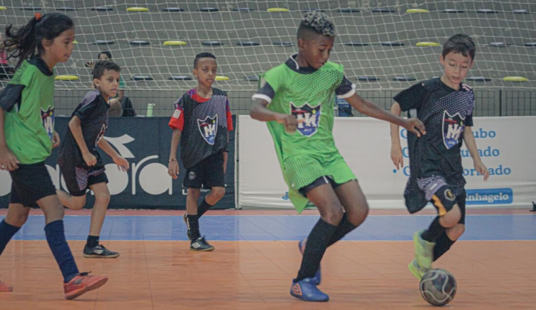 Trabalho de futsal para crianças e jovens será ampliado e valorizado em Mogi