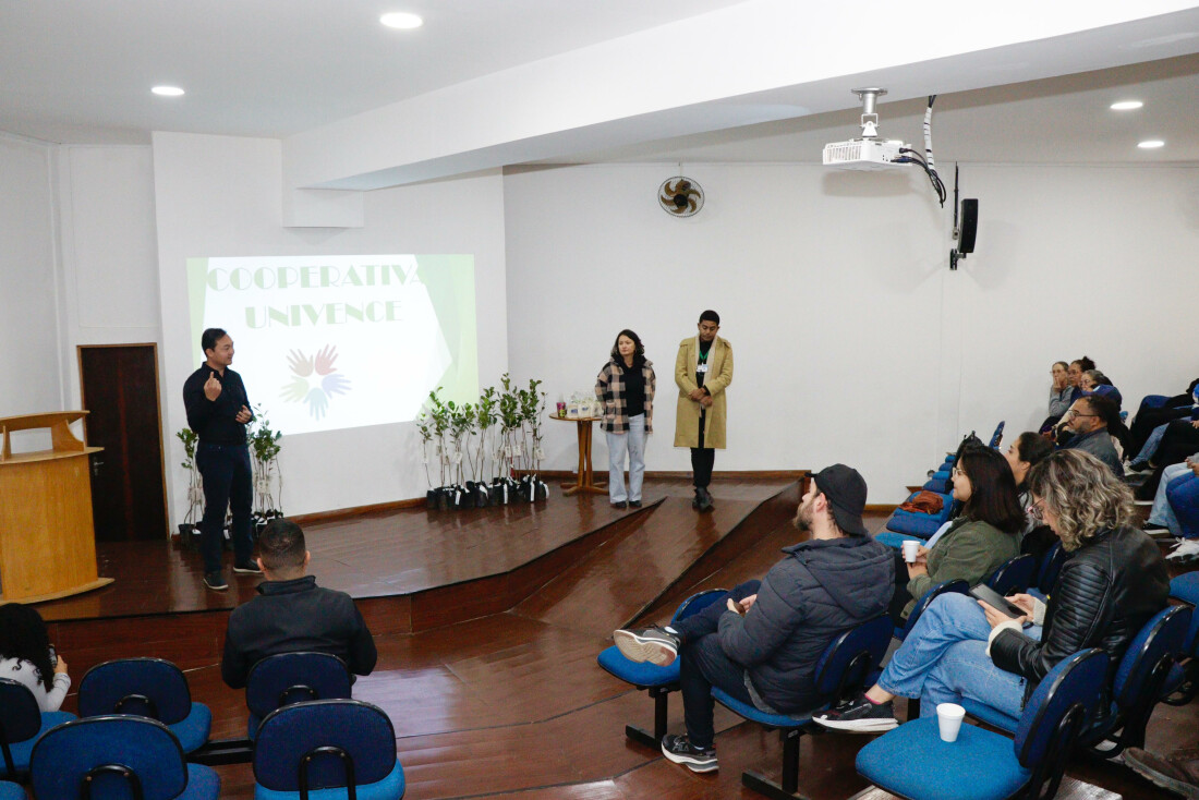 Meio Ambiente discute sustentabilidade durante evento em parque aquático