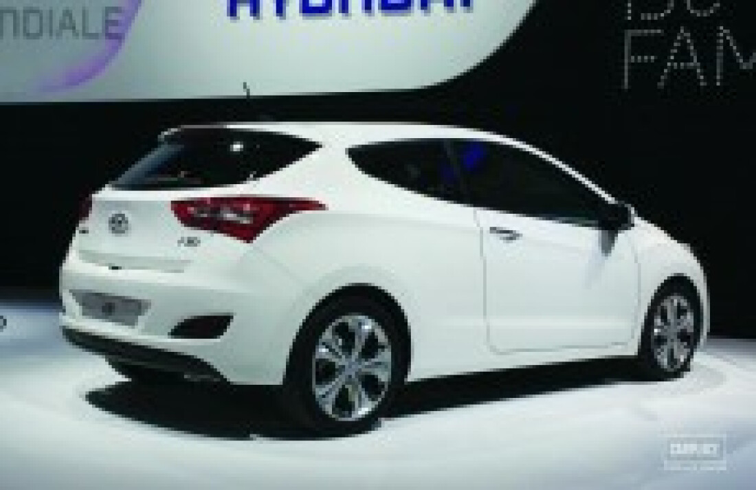 Hyundai i30 é renovado, mas motor continua o mesmo
