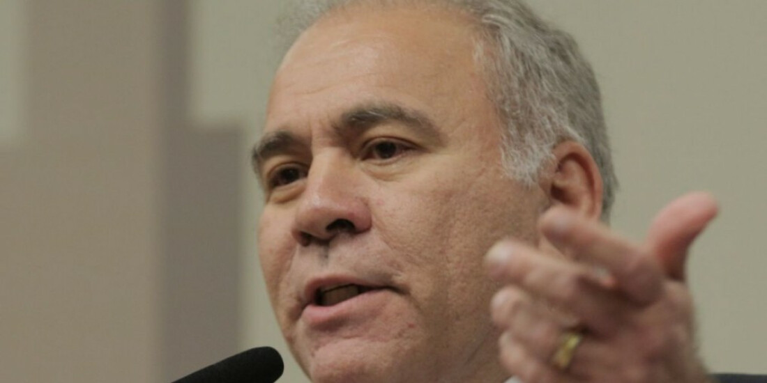 Ministro diz que alto custo dificulta incorporação de Zolgensma ao SUS