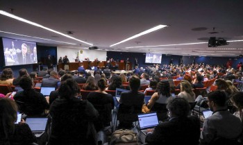 Após depoimento ao STF, Braga Netto pede para deixar a prisão