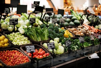 Ovos e hortifrútis recuam de preços em maio
