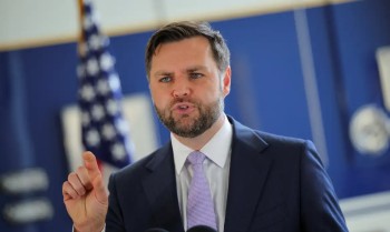 Guerra é contra programa nuclear iraniano, diz vice-presidente dos EUA