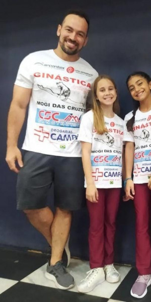 Trio de ginastas fica entre as 25 melhores do país