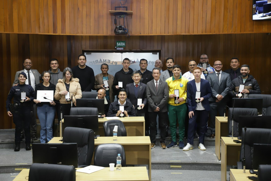 Câmara de Mogi entrega “Medalha Destaque Esportivo 2025”