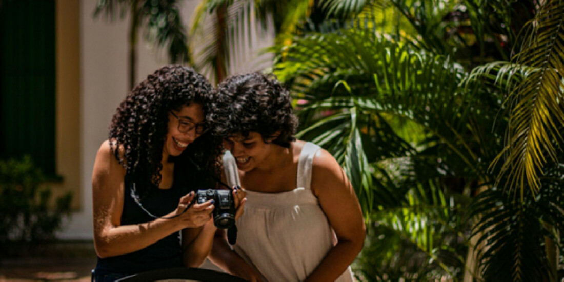 'Mulheres em Foco' realiza evento em Ferraz