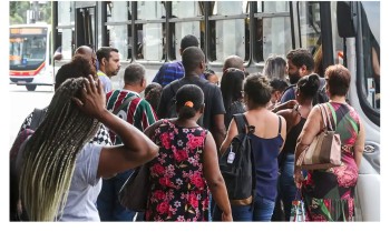Desemprego recua para 6,2% em maio, o menor para o período desde 2012