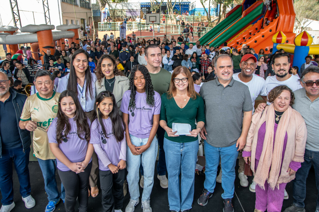 Prefeita de Mogi retoma programa Rua + Feliz em evento com mais de mil pessoas 