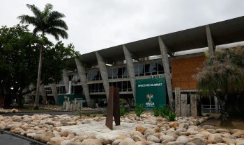 Líderes chegam para a reunião de Cúpula do Brics no MAM