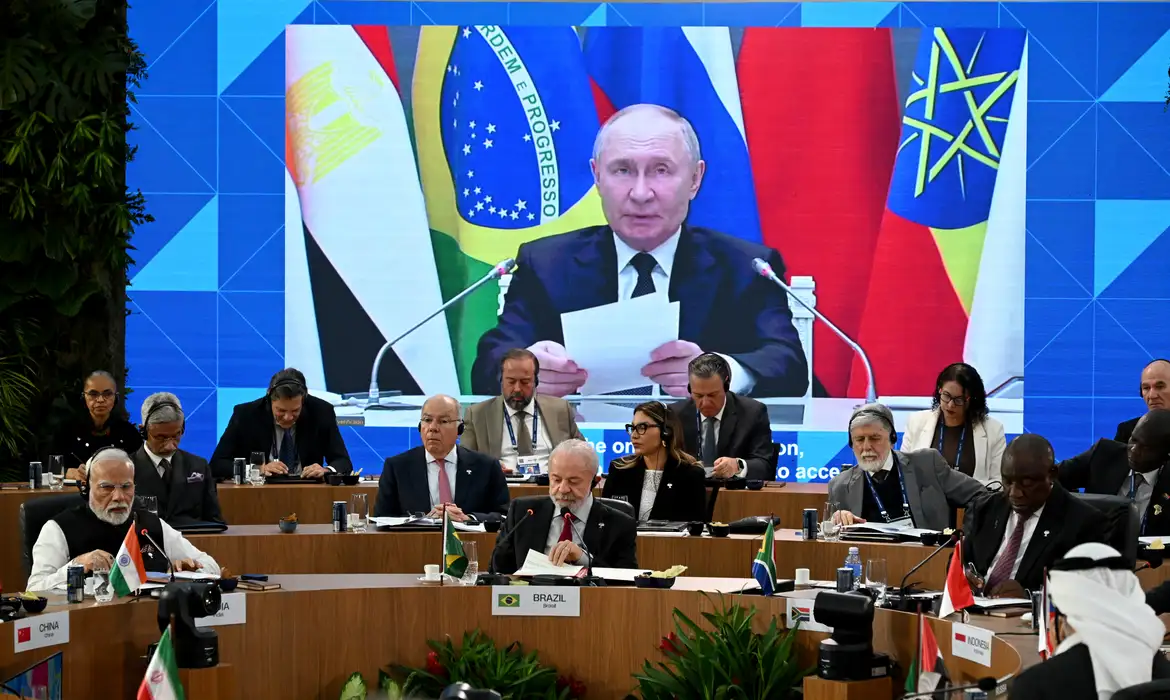 Brics condena ataques contra Irã em Declaração Final da cúpula no Rio
