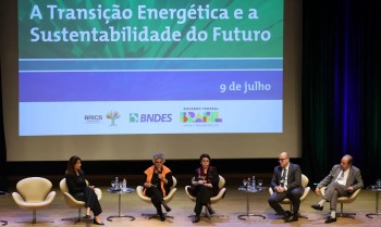 COP30: Brasil não está “maquiando” Belém, diz Tereza Campello