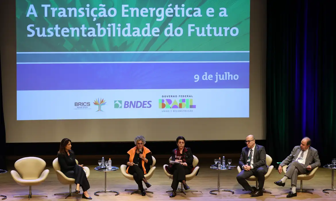 COP30: Brasil não está “maquiando” Belém, diz Tereza Campello