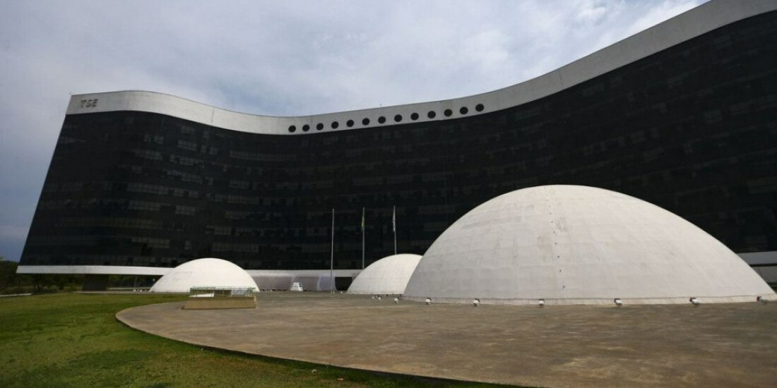 TSE concede a Lula 24 direitos de resposta contra Bolsonaro