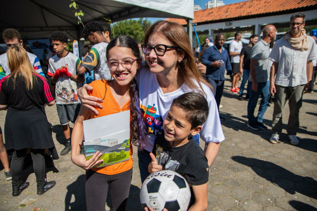 Mara Bertaiolli acompanha 2ª edição da Rua+Feliz com público de 20 mil pessoas 