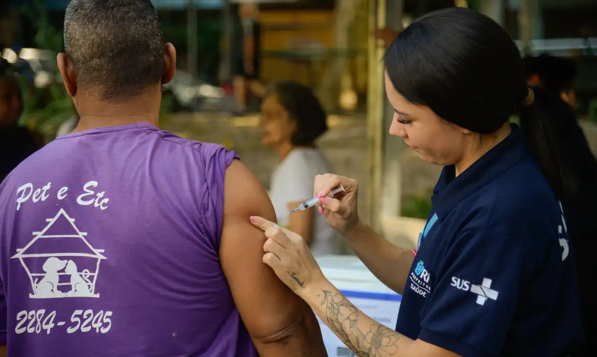 Pesquisa avalia impactos do VSR em quem tem mais de 60 anos