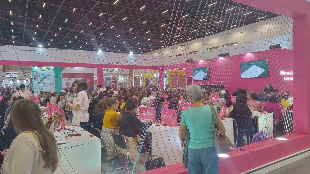 Artesãs do Alto Tietê participam da Mega Artesanal com apoio do Sebrae-SP 