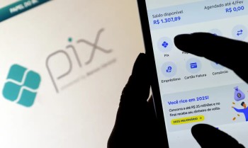Em resposta ao EUA, Febraban diz que Pix favorece competição