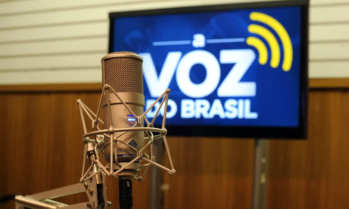 Hoje é Dia: Voz do Brasil e direitos das mulheres negras são destaques