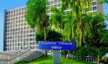 Suboficial é condenado por assédio contra aluna de curso da Marinha